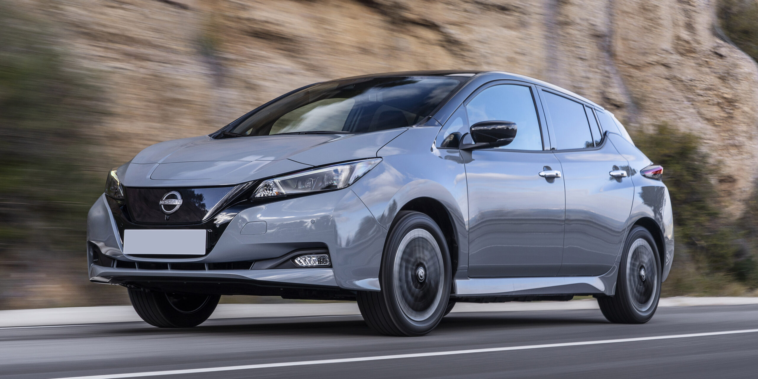 Bengkel Mobil Listrik Nissan Leaf