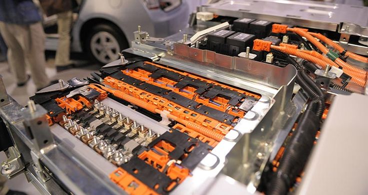Bengkel Spesialis Mobil Hybrid Terdekat
