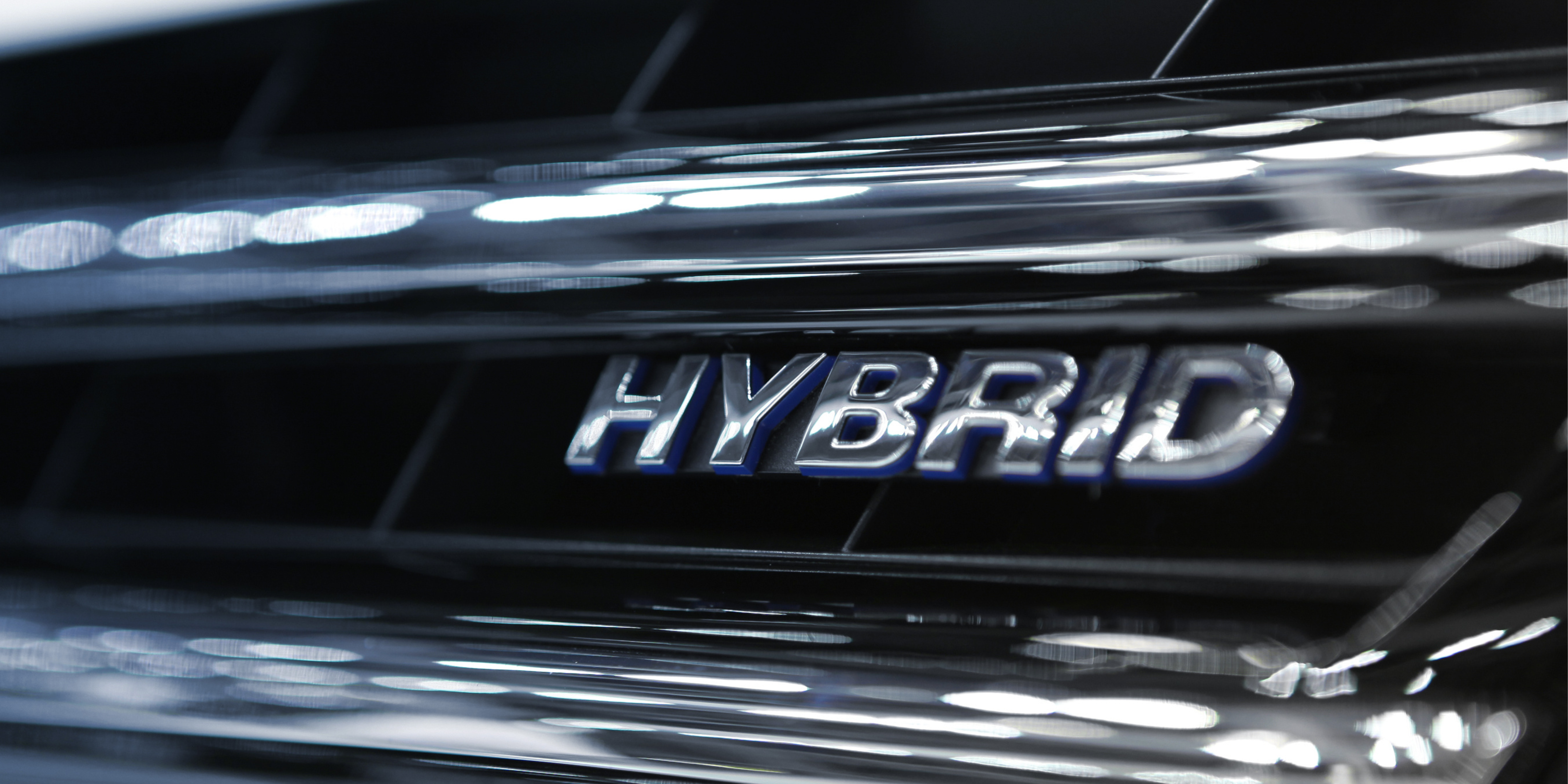 Sistem Kerja dan Perawatan Mobil Hybrid